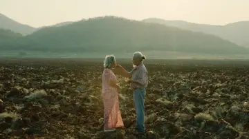 Zasłona do filmu "อรุณกาล" #953575