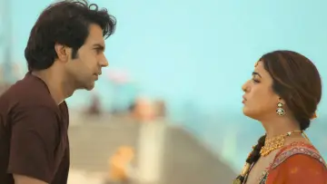 Zasłona do filmu "भूल चूक माफ" #660209