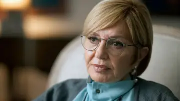 Zasłona do filmu "Googoosh: Made of Fire" #1122738