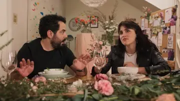 Zasłona do filmu "Mesa de regalos" #1167998