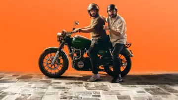 Zasłona do filmu "ഡൊമിനിക് ആൻഡ് ലേഡീസ് പേഴ്സ്" #682523