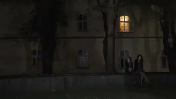 Zasłona do filmu "Клабінґ" #1138085