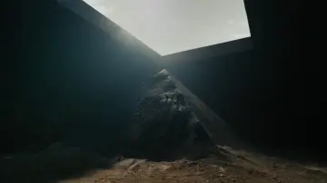 Zasłona do filmu "Lee Cronin