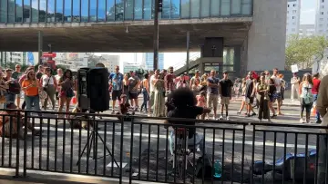 Zasłona do filmu "Sinfonia do Caos" #504030
