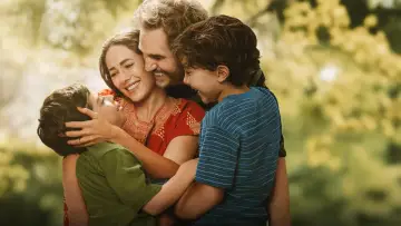 Zasłona do filmu "Dwie półkule Lukki" #609133