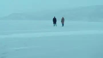 Zasłona do filmu "Tyst" #504961