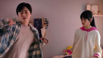 Zasłona do filmu "좀비딸" #569057