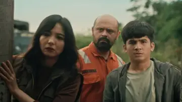 Zasłona do filmu "Jembatan Shiratal Mustaqim" #665953