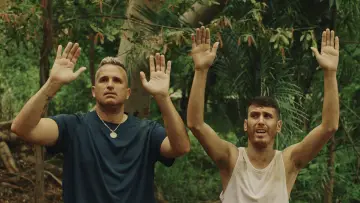 Zasłona do filmu "גולסטאר הסרט: מרוסקים" #976293