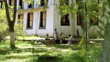 Zasłona do filmu "一个夜晚与三个夏天" #1881430