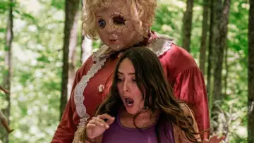 Zasłona do filmu "Dolly" #746697