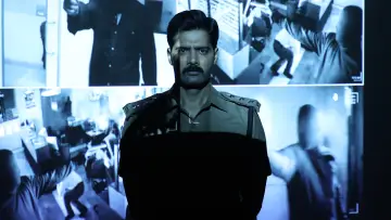 Zasłona do filmu "லெவன்" #1874516