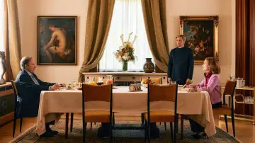 Zasłona do filmu "Najbogatsza kobieta na świecie" #763699