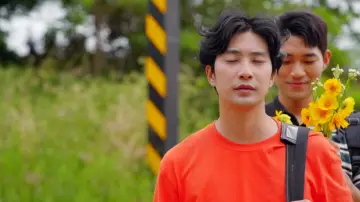 Zasłona do filmu "파랗고 찬란한" #1651798