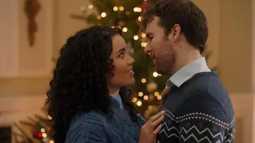 Zasłona do filmu "A Merry Royal Christmas" #1686924