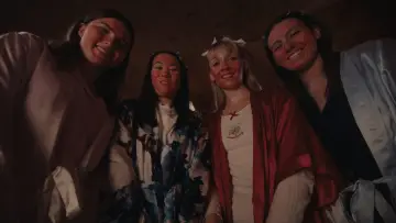 Zasłona do filmu "Blood Sisters" #922399