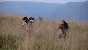 Zasłona do filmu "சாயாவனம்" #932068