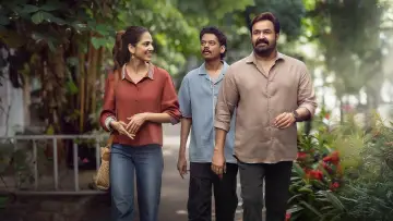 Zasłona do filmu "ഹൃദയപൂര്‍വ്വം" #784271