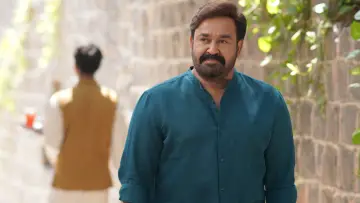 Zasłona do filmu "ഹൃദയപൂര്‍വ്വം" #784272