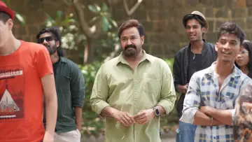 Zasłona do filmu "ഹൃദയപൂര്‍വ്വം" #784289