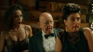 Zasłona do filmu "A Capodanno tutti da me" #982397