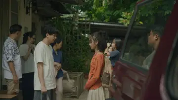 Zasłona do filmu "1 Kakak 7 Ponakan" #704997