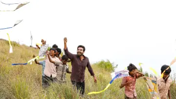 Zasłona do filmu "இரண்டு வானம்" #1794700
