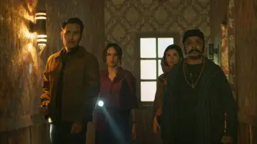 Zasłona do filmu "Panggonan Wingit 2: "Miss K"" #864405