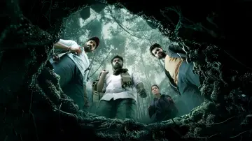 Zasłona do filmu "பேச்சி" #838315