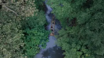Zasłona do filmu "Cek Khodam" #1176201