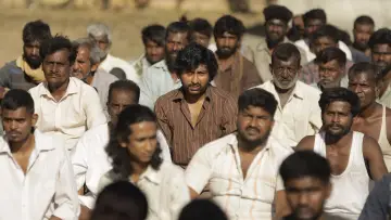 Zasłona do filmu "சொர்க்கவாசல்" #1153187