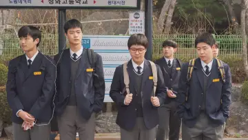 Zasłona do filmu "너와 나의 5분" #662534