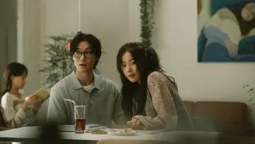 Zasłona do filmu "낮과 밤은 서로에게" #1533052