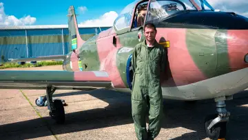 Zasłona do filmu "Guy Martin: Top Gun" #881809
