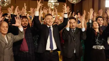 Zasłona do filmu "Mazel Tov" #719928