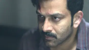 Zasłona do filmu "I, നോബഡി" #1525693