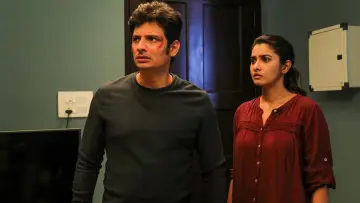 Zasłona do filmu "பிளாக்" #1191236