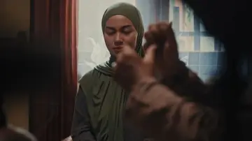 Zasłona do filmu "La Tahzan: Cinta, Dosa, Luka..." #672838