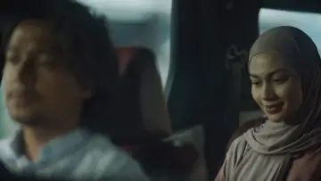 Zasłona do filmu "La Tahzan: Cinta, Dosa, Luka..." #672843