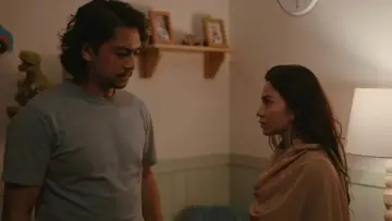 Zasłona do filmu "La Tahzan: Cinta, Dosa, Luka..." #672846