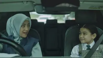 Zasłona do filmu "La Tahzan: Cinta, Dosa, Luka..." #672905