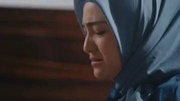 Zasłona do filmu "La Tahzan: Cinta, Dosa, Luka..." #672932