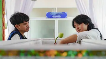 Zasłona do filmu "สัปเหร่อ 2 โลกหลังความตาย" #787568
