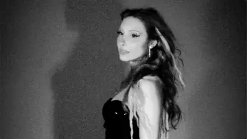 Zasłona do filmu "Lila Sparks" #1587597