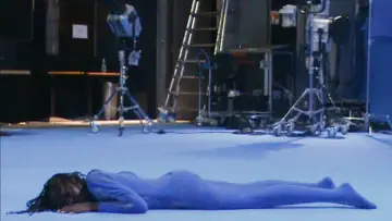 Zasłona do filmu "Naked Blue" #1526231