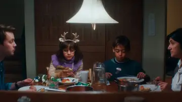 Zasłona do filmu "Śnieżna siostra" #702410