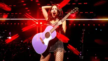 Zasłona do filmu "Olivia Rodrigo: GUTS World Tour" #1184534