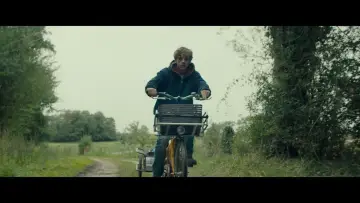 Zasłona do filmu "Kyma, l