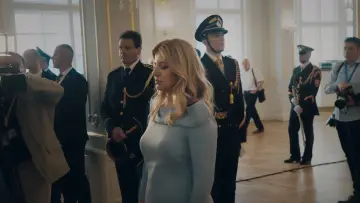 Zasłona do filmu "Prezidentka" #735916