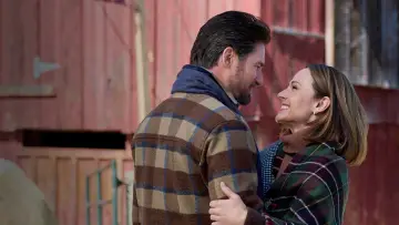 Zasłona do filmu "Our Holiday Story" #1916178